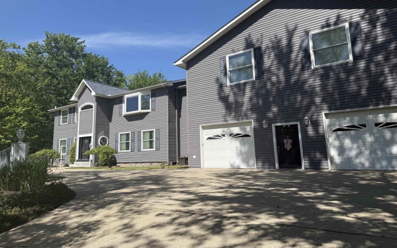 194 Beech Street, Buckhannon, West Virginia 26201, 6 Bedrooms Bedrooms, 16 Rooms Rooms,3 BathroomsBathrooms,Single Family Detached,For Sale,Beech,10164801