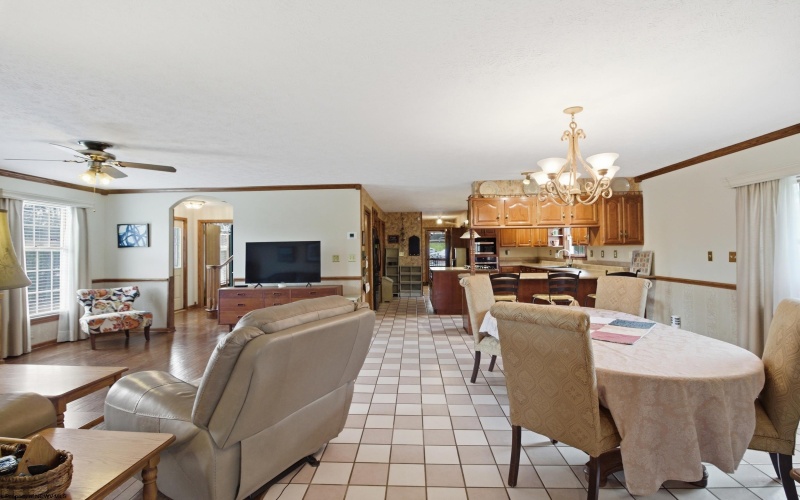 108 Hillview Lane, Buckhannon, West Virginia 26201, 4 Bedrooms Bedrooms, 13 Rooms Rooms,3 BathroomsBathrooms,Single Family Detached,For Sale,Hillview,10164819