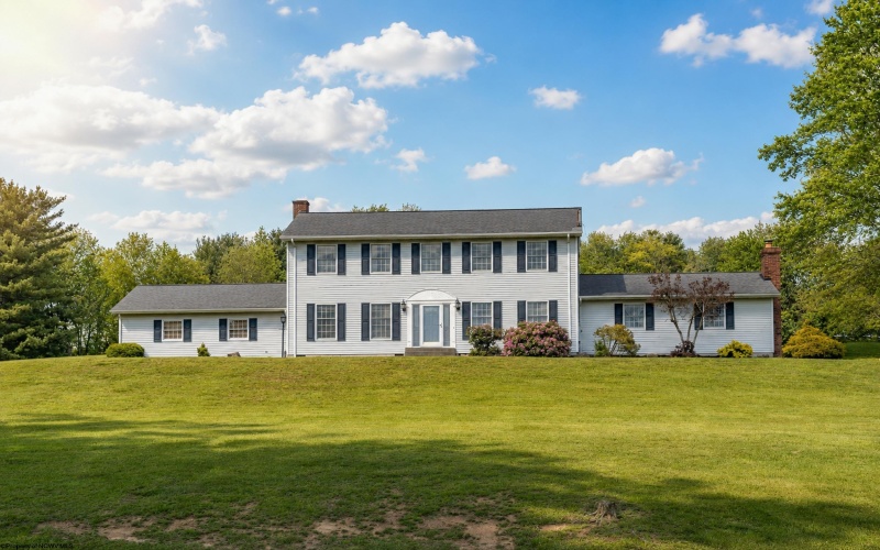 108 Hillview Lane, Buckhannon, West Virginia 26201, 4 Bedrooms Bedrooms, 13 Rooms Rooms,3 BathroomsBathrooms,Single Family Detached,For Sale,Hillview,10164819