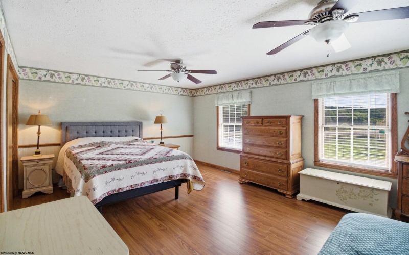 108 Hillview Lane, Buckhannon, West Virginia 26201, 4 Bedrooms Bedrooms, 13 Rooms Rooms,3 BathroomsBathrooms,Single Family Detached,For Sale,Hillview,10164819