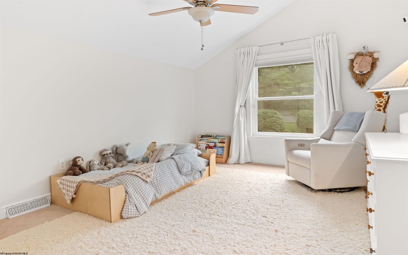 615 Poplar Woods Drive, Morgantown, West Virginia 26505, 5 Bedrooms Bedrooms, 12 Rooms Rooms,5 BathroomsBathrooms,Single Family Detached,For Sale,Poplar Woods,10164821