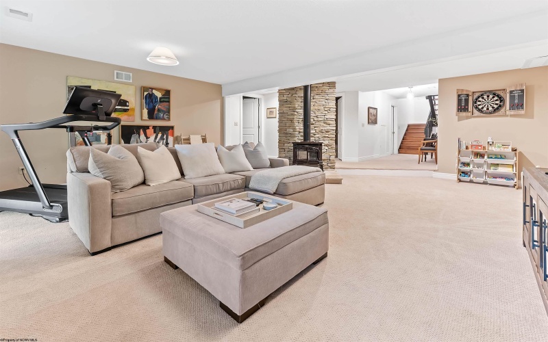 615 Poplar Woods Drive, Morgantown, West Virginia 26505, 5 Bedrooms Bedrooms, 12 Rooms Rooms,5 BathroomsBathrooms,Single Family Detached,For Sale,Poplar Woods,10164821