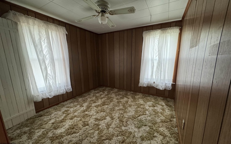 172 Hundley Street, Masontown, West Virginia 26542, 3 Bedrooms Bedrooms, 7 Rooms Rooms,1 BathroomBathrooms,Single Family Detached,For Sale,Hundley,10164816