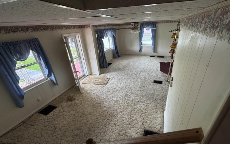 172 Hundley Street, Masontown, West Virginia 26542, 3 Bedrooms Bedrooms, 7 Rooms Rooms,1 BathroomBathrooms,Single Family Detached,For Sale,Hundley,10164816