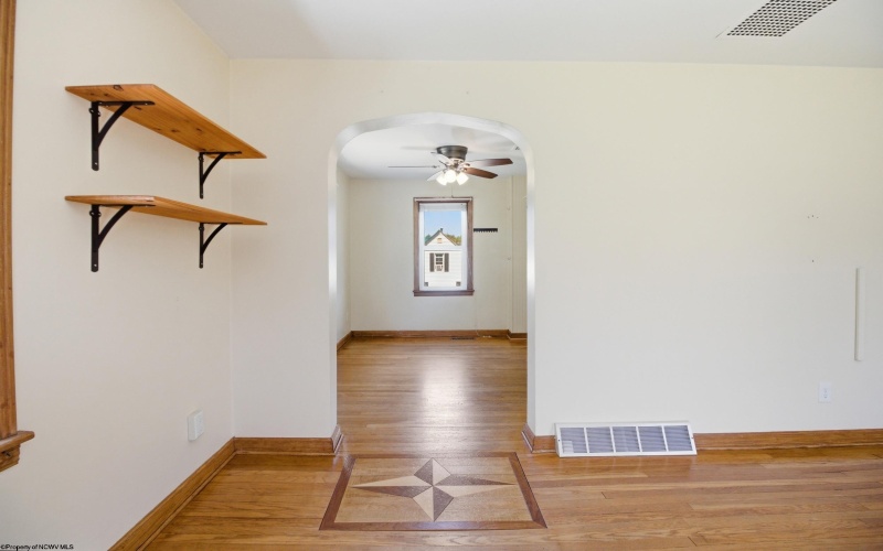 60 Bassel Addition Road, Clarksburg, West Virginia 26301, 2 Bedrooms Bedrooms, 5 Rooms Rooms,1 BathroomBathrooms,Single Family Detached,For Sale,Bassel Addition,10164806