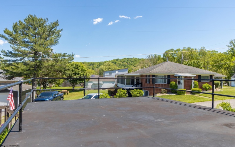 60 Bassel Addition Road, Clarksburg, West Virginia 26301, 2 Bedrooms Bedrooms, 5 Rooms Rooms,1 BathroomBathrooms,Single Family Detached,For Sale,Bassel Addition,10164806