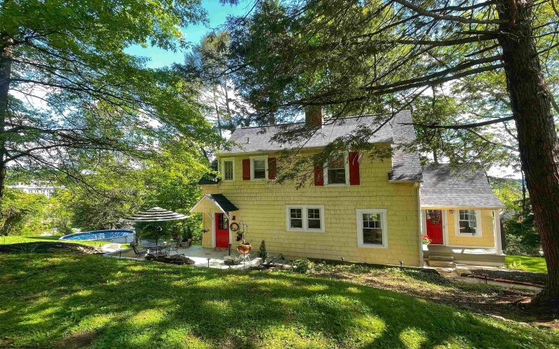 11 Sunset Drive, Fairmont, West Virginia 26554, 3 Bedrooms Bedrooms, 7 Rooms Rooms,1 BathroomBathrooms,Single Family Detached,For Sale,Sunset,10164824 11 Sunset Drive, Fairmont, West Virginia 26554, 3 Bedrooms Bedrooms, 7 Rooms Rooms,1 BathroomBathrooms,Single Family Detached,For Sale,Sunset,10164824