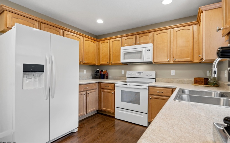 1 Founders Way, Morgantown, West Virginia 26508, 3 Bedrooms Bedrooms, 7 Rooms Rooms,3 BathroomsBathrooms,Single Family Detached,For Sale,Founders,10164827