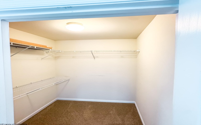 209 Raven Run, Morgantown, West Virginia 26508, 3 Bedrooms Bedrooms, 5 Rooms Rooms,3 BathroomsBathrooms,Residential Rentals,For Rent,Raven,10164831