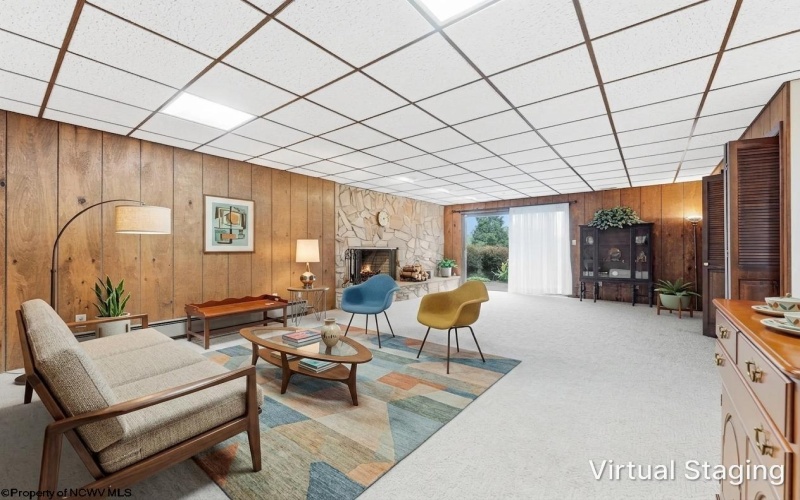 2 Ridge Place, Morgantown, West Virginia 26505, 4 Bedrooms Bedrooms, 10 Rooms Rooms,3 BathroomsBathrooms,Single Family Detached,For Sale,Ridge,10164833