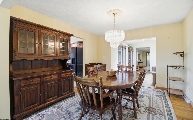 50 Hickory Hills Drive, Morgantown, West Virginia 26508, 4 Bedrooms Bedrooms, 9 Rooms Rooms,3 BathroomsBathrooms,Single Family Detached,For Sale,Hickory Hills,10164832