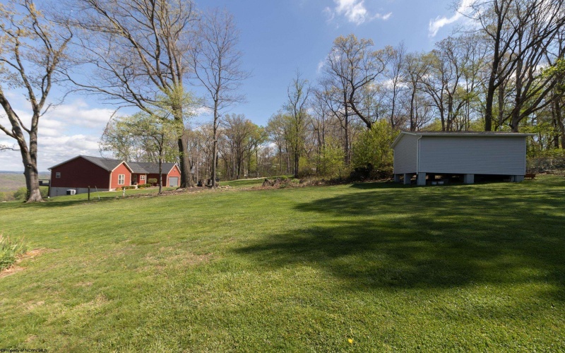 50 Hickory Hills Drive, Morgantown, West Virginia 26508, 4 Bedrooms Bedrooms, 9 Rooms Rooms,3 BathroomsBathrooms,Single Family Detached,For Sale,Hickory Hills,10164832