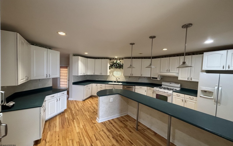62 Grayfield Street, Worthington, West Virginia 26591, 5 Bedrooms Bedrooms, 10 Rooms Rooms,3 BathroomsBathrooms,Single Family Detached,For Sale,Grayfield,10164839 62 Grayfield Street, Worthington, West Virginia 26591, 5 Bedrooms Bedrooms, 10 Rooms Rooms,3 BathroomsBathrooms,Single Family Detached,For Sale,Grayfield,10164839