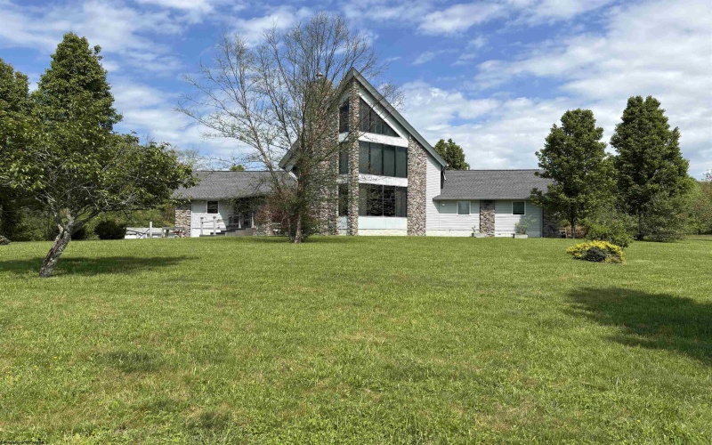 62 Grayfield Street, Worthington, West Virginia 26591, 5 Bedrooms Bedrooms, 10 Rooms Rooms,3 BathroomsBathrooms,Single Family Detached,For Sale,Grayfield,10164839 62 Grayfield Street, Worthington, West Virginia 26591, 5 Bedrooms Bedrooms, 10 Rooms Rooms,3 BathroomsBathrooms,Single Family Detached,For Sale,Grayfield,10164839