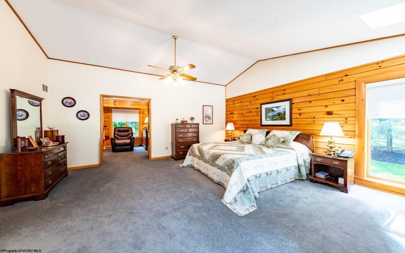 102 Country Club Court, Terra Alta, West Virginia 26764, 3 Bedrooms Bedrooms, 10 Rooms Rooms,3 BathroomsBathrooms,Single Family Detached,For Sale,Country Club,10164870