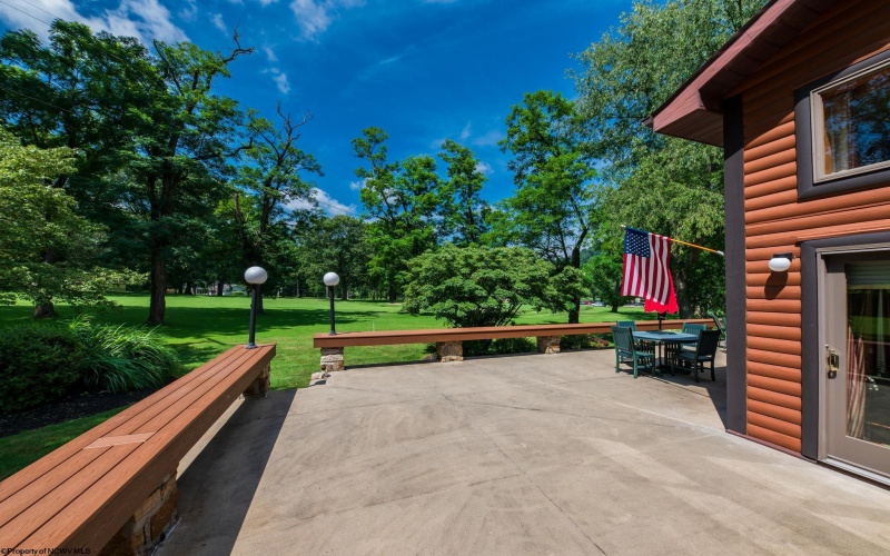 102 Country Club Court, Terra Alta, West Virginia 26764, 3 Bedrooms Bedrooms, 10 Rooms Rooms,3 BathroomsBathrooms,Single Family Detached,For Sale,Country Club,10164870