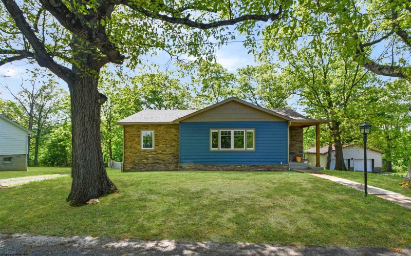 1114 Harvatis Street, Morgantown, West Virginia 26508, 4 Bedrooms Bedrooms, 9 Rooms Rooms,2 BathroomsBathrooms,Single Family Detached,For Sale,Harvatis,10164855 1114 Harvatis Street, Morgantown, West Virginia 26508, 4 Bedrooms Bedrooms, 9 Rooms Rooms,2 BathroomsBathrooms,Single Family Detached,For Sale,Harvatis,10164855