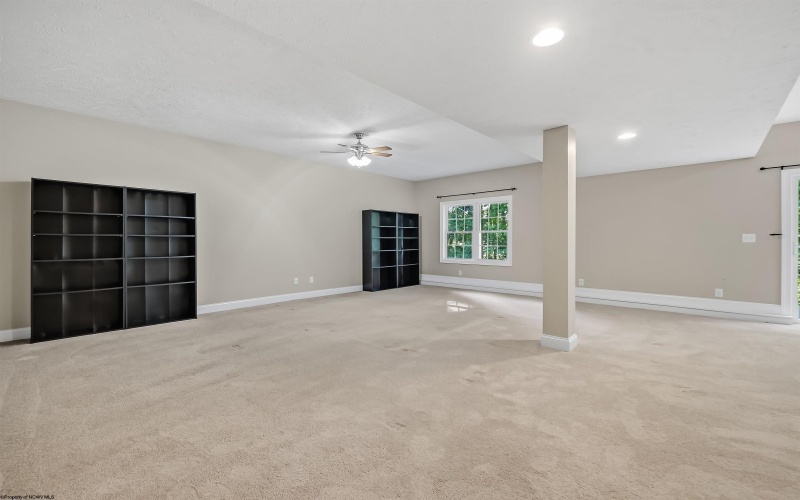 305 Butler Drive, Morgantown, West Virginia 26505, 2 Bedrooms Bedrooms, 5 Rooms Rooms,2 BathroomsBathrooms,Single Family Detached,For Sale,Butler,10164868