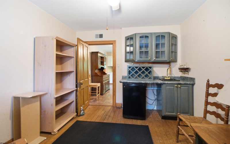 58 Carolina Avenue, Salem, West Virginia 26426, 3 Bedrooms Bedrooms, 7 Rooms Rooms,2 BathroomsBathrooms,Single Family Detached,For Sale,Carolina,10164846 58 Carolina Avenue, Salem, West Virginia 26426, 3 Bedrooms Bedrooms, 7 Rooms Rooms,2 BathroomsBathrooms,Single Family Detached,For Sale,Carolina,10164846