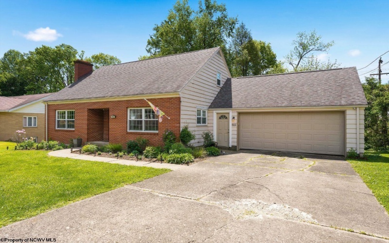 512 Laurel Drive, Fairmont, West Virginia 26554, 3 Bedrooms Bedrooms, 10 Rooms Rooms,2 BathroomsBathrooms,Single Family Detached,For Sale,Laurel,10164856 512 Laurel Drive, Fairmont, West Virginia 26554, 3 Bedrooms Bedrooms, 10 Rooms Rooms,2 BathroomsBathrooms,Single Family Detached,For Sale,Laurel,10164856