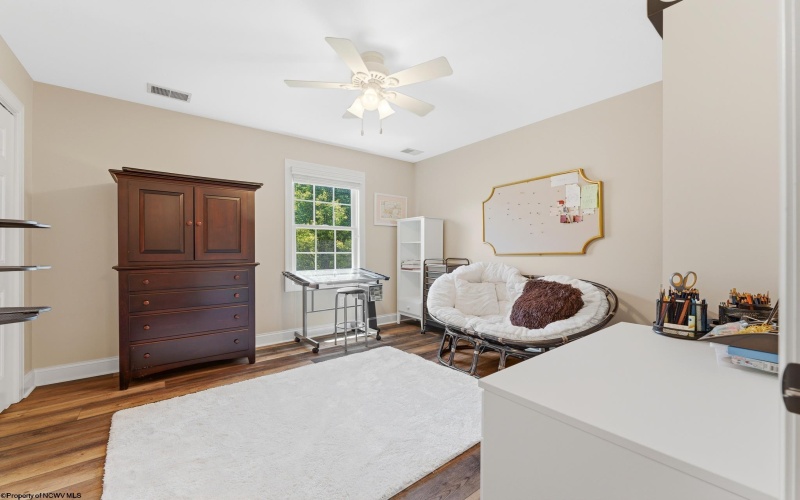 411 Harwich Circle, Morgantown, West Virginia 26508, 4 Bedrooms Bedrooms, 9 Rooms Rooms,3 BathroomsBathrooms,Single Family Detached,For Sale,Harwich,10164859