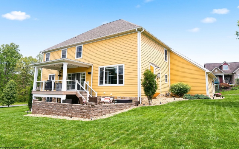 411 Harwich Circle, Morgantown, West Virginia 26508, 4 Bedrooms Bedrooms, 9 Rooms Rooms,3 BathroomsBathrooms,Single Family Detached,For Sale,Harwich,10164859