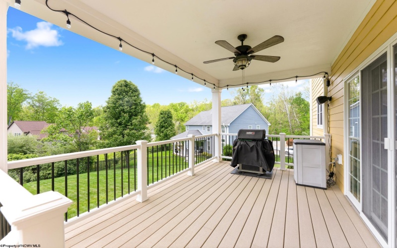 411 Harwich Circle, Morgantown, West Virginia 26508, 4 Bedrooms Bedrooms, 9 Rooms Rooms,3 BathroomsBathrooms,Single Family Detached,For Sale,Harwich,10164859