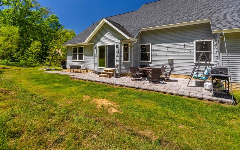 147 Craig Run Road, Rivesville, West Virginia 26588, 4 Bedrooms Bedrooms, 10 Rooms Rooms,3 BathroomsBathrooms,Single Family Detached,For Sale,Craig Run,10164860