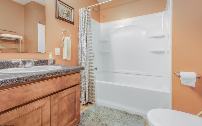 147 Craig Run Road, Rivesville, West Virginia 26588, 4 Bedrooms Bedrooms, 10 Rooms Rooms,3 BathroomsBathrooms,Single Family Detached,For Sale,Craig Run,10164860