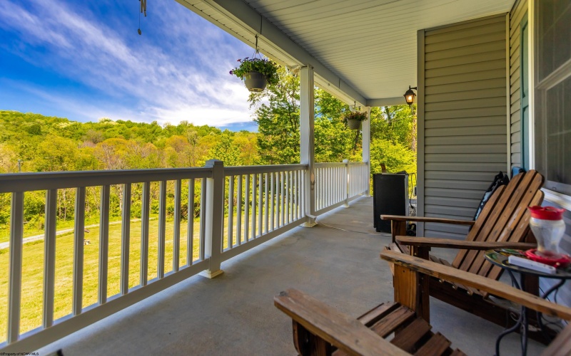 147 Craig Run Road, Rivesville, West Virginia 26588, 4 Bedrooms Bedrooms, 10 Rooms Rooms,3 BathroomsBathrooms,Single Family Detached,For Sale,Craig Run,10164860