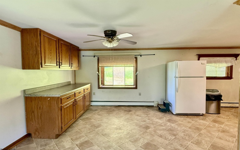 1463 Jarvisville Road, Salem, West Virginia 26426, 3 Bedrooms Bedrooms, 7 Rooms Rooms,2 BathroomsBathrooms,Single Family Detached,For Sale,Jarvisville,10164866