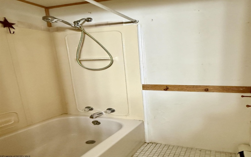 1463 Jarvisville Road, Salem, West Virginia 26426, 3 Bedrooms Bedrooms, 7 Rooms Rooms,2 BathroomsBathrooms,Single Family Detached,For Sale,Jarvisville,10164866