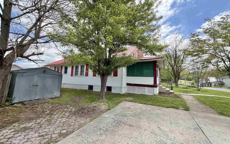 136 Heavner Avenue, Elkins, West Virginia 26241, 2 Bedrooms Bedrooms, 6 Rooms Rooms,1 BathroomBathrooms,Single Family Detached,For Sale,Heavner,10164858 136 Heavner Avenue, Elkins, West Virginia 26241, 2 Bedrooms Bedrooms, 6 Rooms Rooms,1 BathroomBathrooms,Single Family Detached,For Sale,Heavner,10164858