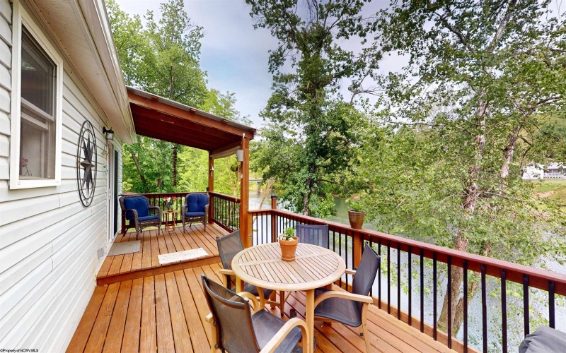 378 White Island Road, Fairmont, West Virginia 26554, 2 Bedrooms Bedrooms, 6 Rooms Rooms,2 BathroomsBathrooms,Single Family Detached,For Sale,White Island,10164880