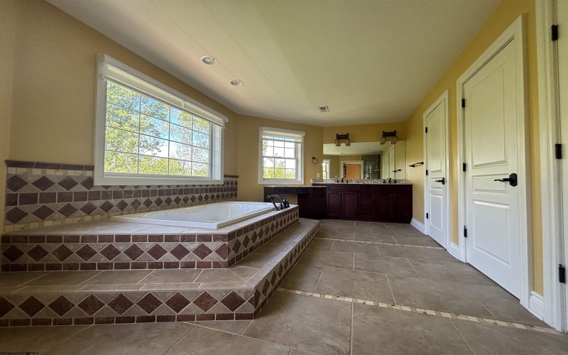 116 Marco Polo Drive, Morgantown, West Virginia 26508, 5 Bedrooms Bedrooms, 12 Rooms Rooms,5 BathroomsBathrooms,Residential Rentals,For Rent,Marco Polo,10164878