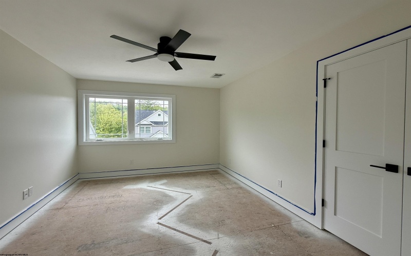 209 Farm Brook Lane, Morgantown, West Virginia 26505, 4 Bedrooms Bedrooms, 8 Rooms Rooms,3 BathroomsBathrooms,Single Family Detached,For Sale,Farm Brook,10164879