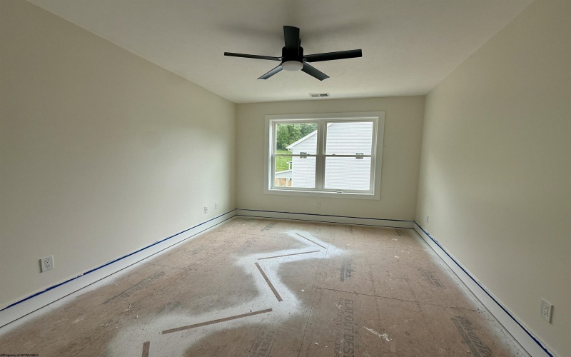 209 Farm Brook Lane, Morgantown, West Virginia 26505, 4 Bedrooms Bedrooms, 8 Rooms Rooms,3 BathroomsBathrooms,Single Family Detached,For Sale,Farm Brook,10164879