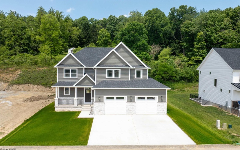 209 Farm Brook Lane, Morgantown, West Virginia 26505, 4 Bedrooms Bedrooms, 8 Rooms Rooms,3 BathroomsBathrooms,Single Family Detached,For Sale,Farm Brook,10164879