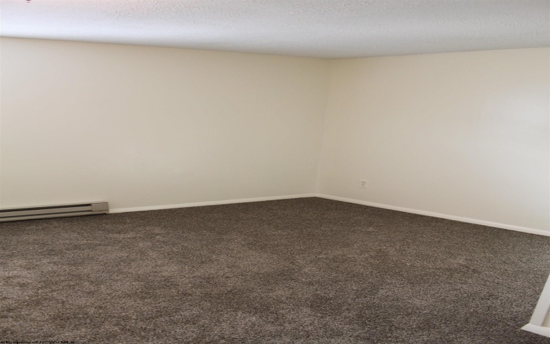 36 Fryer Alley, Webster Springs, West Virginia 26288, 3 Bedrooms Bedrooms, 6 Rooms Rooms,1 BathroomBathrooms,Single Family Detached,For Sale,Fryer,10162421