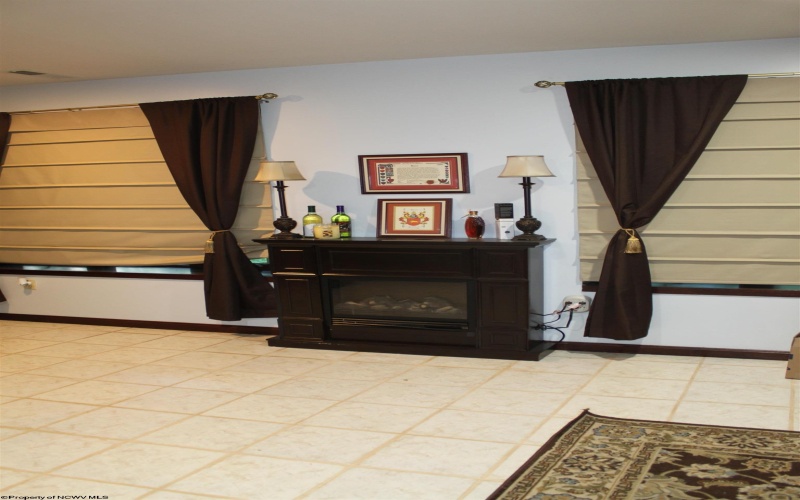 1998 Point Mountain Road, Webster Springs, West Virginia 26288-9998, 3 Bedrooms Bedrooms, 11 Rooms Rooms,2 BathroomsBathrooms,Single Family Detached,For Sale,Point Mountain,10164877
