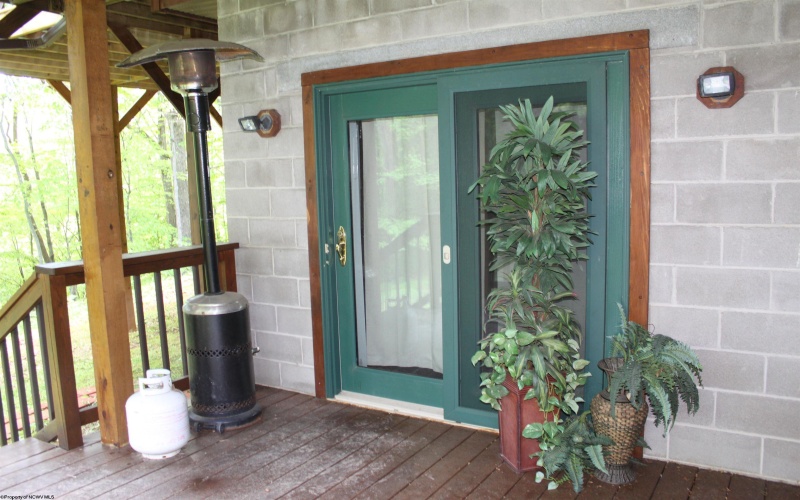 1998 Point Mountain Road, Webster Springs, West Virginia 26288-9998, 3 Bedrooms Bedrooms, 11 Rooms Rooms,2 BathroomsBathrooms,Single Family Detached,For Sale,Point Mountain,10164877