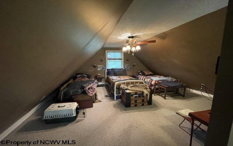 634 Joe Gibson Road, Newburg, West Virginia 26410, 1 Bedroom Bedrooms, 5 Rooms Rooms,1 BathroomBathrooms,Single Family Detached,For Sale,Joe Gibson,10164884