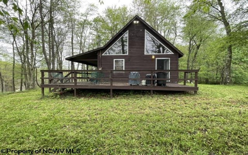634 Joe Gibson Road, Newburg, West Virginia 26410, 1 Bedroom Bedrooms, 5 Rooms Rooms,1 BathroomBathrooms,Single Family Detached,For Sale,Joe Gibson,10164884