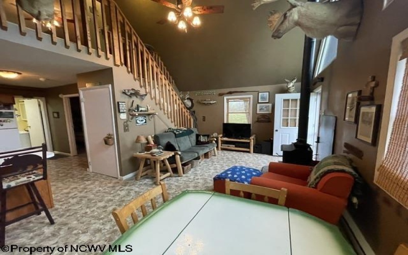 634 Joe Gibson Road, Newburg, West Virginia 26410, 1 Bedroom Bedrooms, 5 Rooms Rooms,1 BathroomBathrooms,Single Family Detached,For Sale,Joe Gibson,10164884