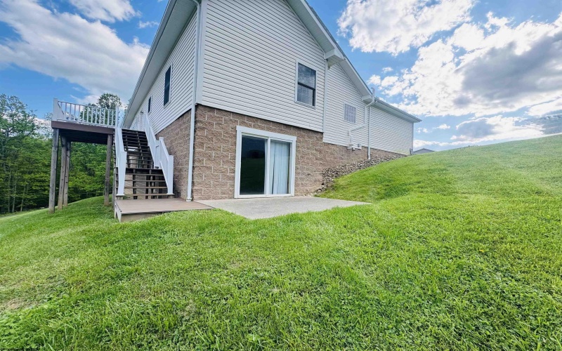 90 Silver Maple Court, Fairmont, West Virginia 26554, 3 Bedrooms Bedrooms, 6 Rooms Rooms,2 BathroomsBathrooms,Single Family Detached,For Sale,Silver Maple,10164885