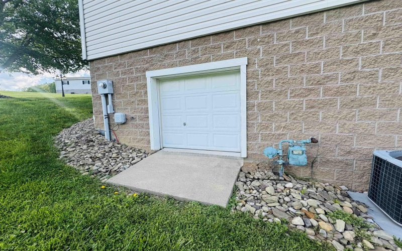 90 Silver Maple Court, Fairmont, West Virginia 26554, 3 Bedrooms Bedrooms, 6 Rooms Rooms,2 BathroomsBathrooms,Single Family Detached,For Sale,Silver Maple,10164885