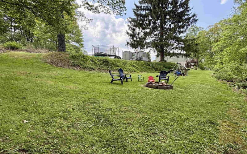4900 Grafton Road, Independence, West Virginia 26374, 3 Bedrooms Bedrooms, 6 Rooms Rooms,2 BathroomsBathrooms,Single Family Detached,For Sale,Grafton,10164905