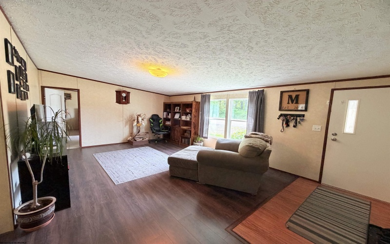 4900 Grafton Road, Independence, West Virginia 26374, 3 Bedrooms Bedrooms, 6 Rooms Rooms,2 BathroomsBathrooms,Single Family Detached,For Sale,Grafton,10164905