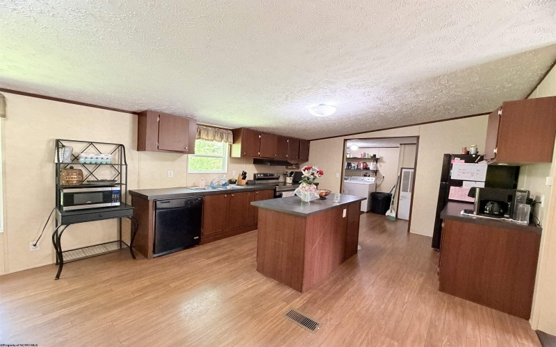 4900 Grafton Road, Independence, West Virginia 26374, 3 Bedrooms Bedrooms, 6 Rooms Rooms,2 BathroomsBathrooms,Single Family Detached,For Sale,Grafton,10164905