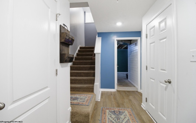 205 Queensbury Court, Fairmont, West Virginia 26554, 3 Bedrooms Bedrooms, 6 Rooms Rooms,2 BathroomsBathrooms,Single Family Attached,For Sale,Queensbury,10164895